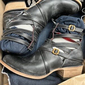 Freebird by Steven Boots — “Stair”